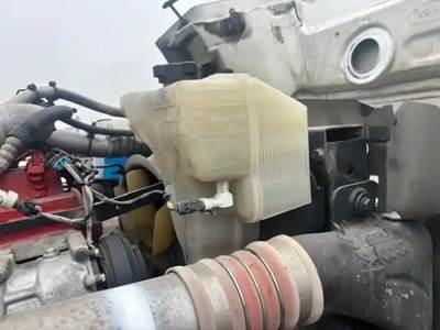 Peterbilt 579 Radiator Overflow Bottle / Surge Tank