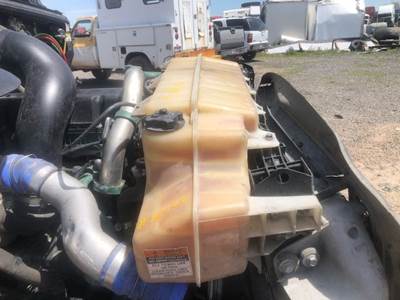 Volvo VNL Radiator Overflow Bottle / Surge Tank