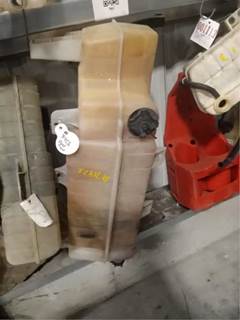 Volvo VNL Radiator Overflow Bottle / Surge Tank