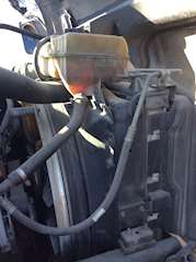 Volvo VNL Radiator Overflow Bottle / Surge Tank