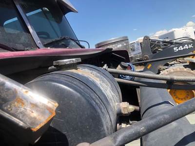 Western Star 4900EX Radiator Overflow Bottle / Surge Tank