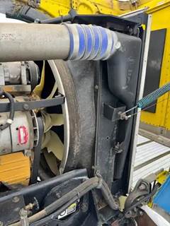 Peterbilt 379 Radiator Shroud