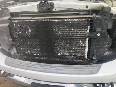 Dodge Ram Radiator for a 2006 Dodge Ram Pickup