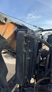 Ford LNT9000 Radiator