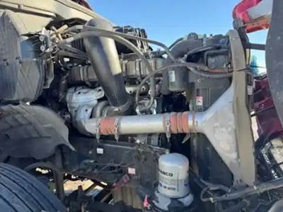 Freightliner Cascadia 126 Radiator