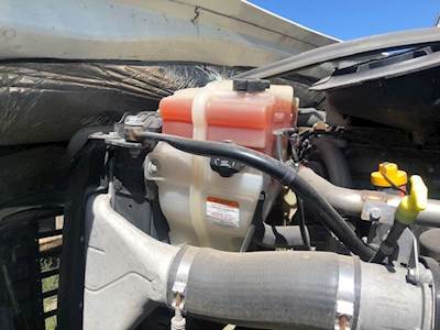 Freightliner Cascadia 132 Radiator