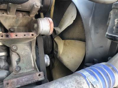 Freightliner ST120 Radiator