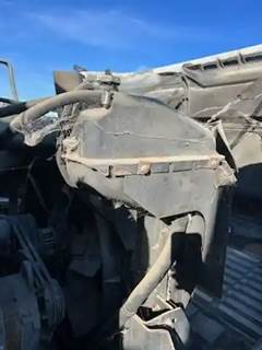 International 4900 Radiator