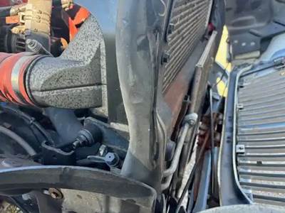 International DuraStar 4300 Radiator