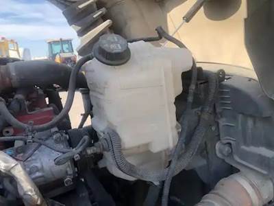 International LT625 Radiator