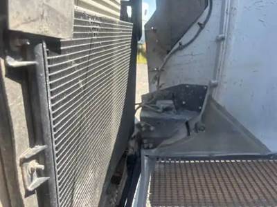Kenworth T600 Radiator