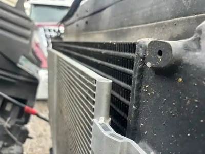 Kenworth T680 Radiator