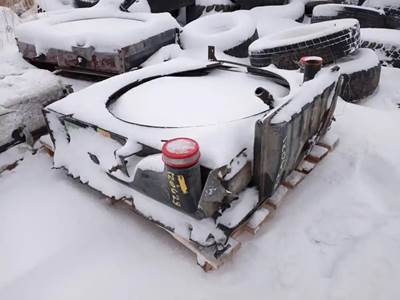 Peterbilt 357 Radiator
