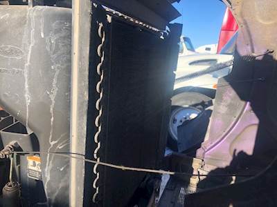Peterbilt 379 Radiator