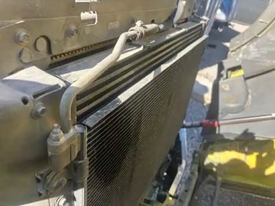 Peterbilt 579 Radiator