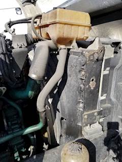 Volvo VNL Radiator