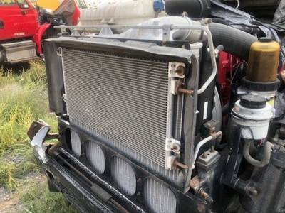 Volvo VNL Radiator