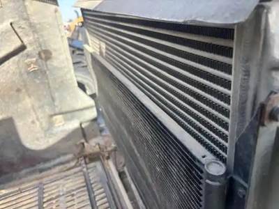 Western Star 4900 Radiator