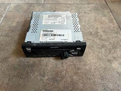 Kenworth T660 Radio