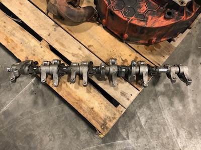 Isuzu 6HK1X Rocker Arm for a 2006 Gm/Chev (Hd) 7500