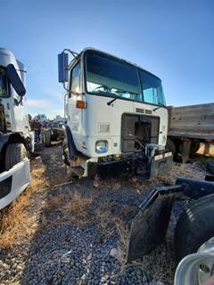 Autocar WX Salvage Truck