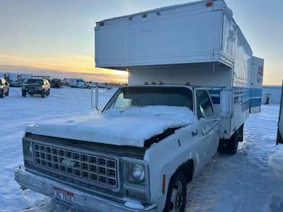 Chevrolet C3500 Salvage Truck