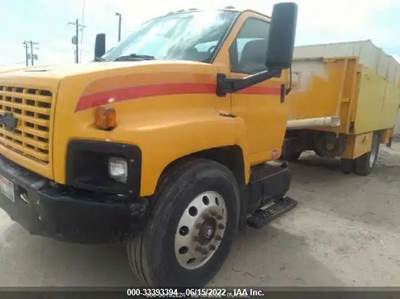 Chevrolet C7500 Salvage Truck