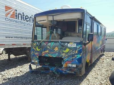 Chevrolet P30 Salvage Truck