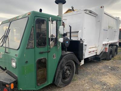 Crane Carrier (CCC) Salvage Truck