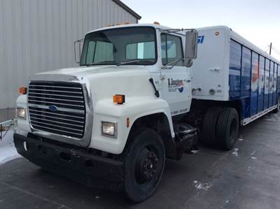 Ford 8000 Salvage Truck