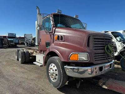 Ford AT9513 Aeromax 113 Salvage Truck