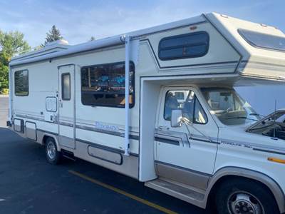 Ford Econoline Salvage Truck