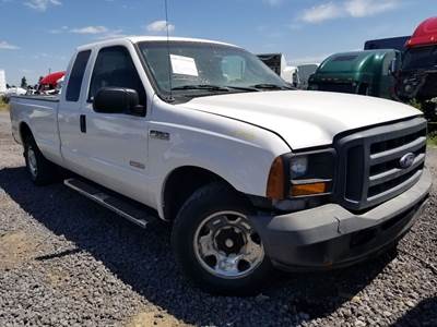 Ford F-350 Salvage Truck