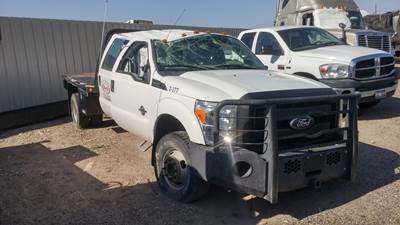 Ford F-350 Salvage Truck