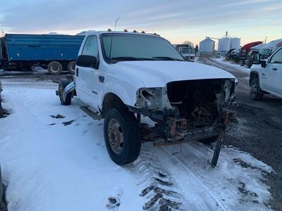 Ford F-550 Salvage Truck