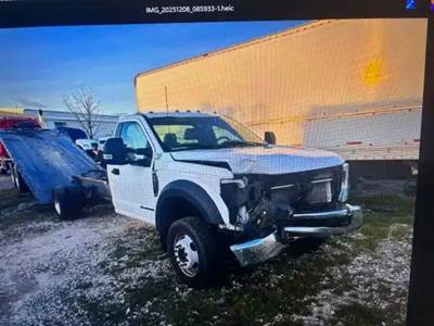 Ford F-550 Salvage Truck