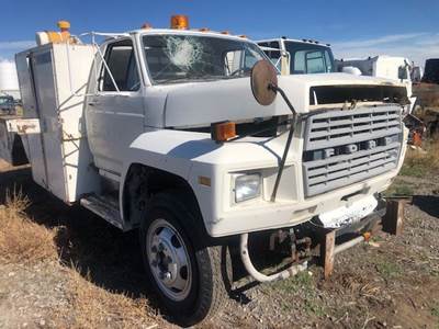 Ford F-600 Salvage Truck