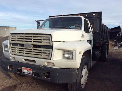 Ford F-700 Salvage Truck