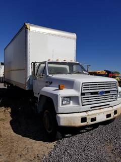 Ford F-700 Salvage Truck