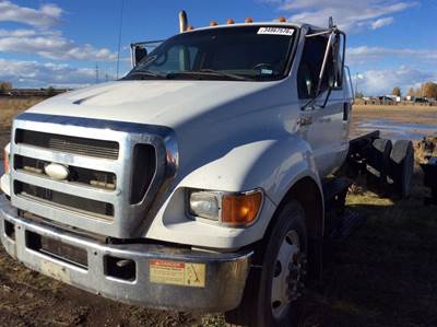 Ford F-750 Salvage Truck