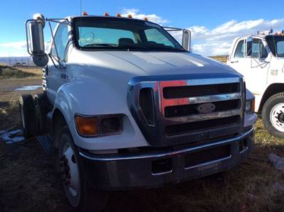 Ford F-750 Salvage Truck