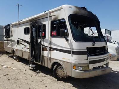 Ford F53 Salvage Truck