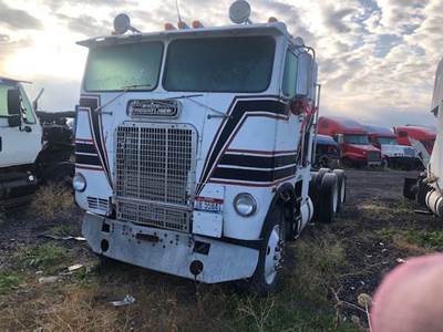 Freightliner Salvage Truck