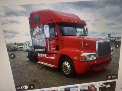 Freightliner Century Class 120 Salvage Truck