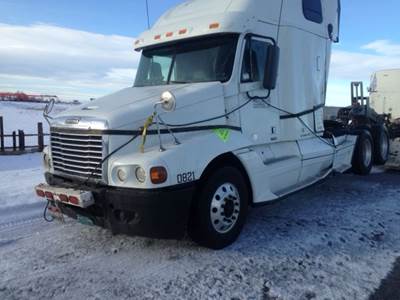 Freightliner Century Class Salvage Truck
