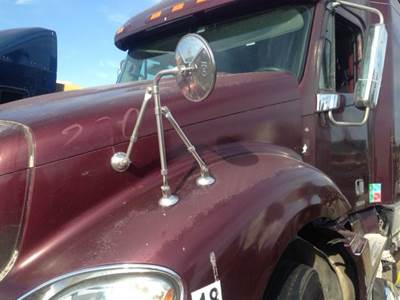 Freightliner Columbia 120 Salvage Truck