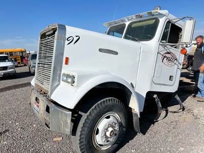 Freightliner FC60 Salvage Truck