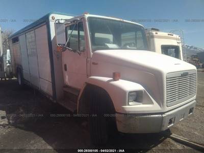 Freightliner FL70 Salvage Truck