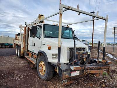 Freightliner FL80 Salvage Truck