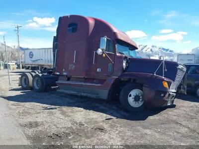 Freightliner FLD120 Salvage Truck